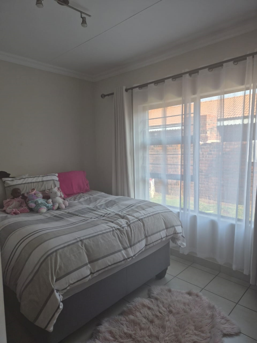 3 Bedroom Property for Sale in Waterval East North West